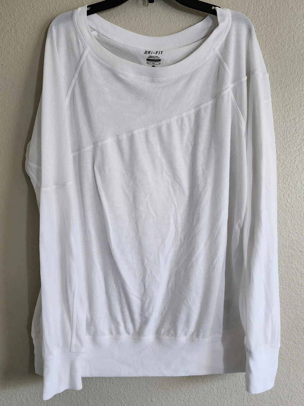 Nike Dri-Fit White Mesh Asymmetrical Pullover Sweatshirt XL